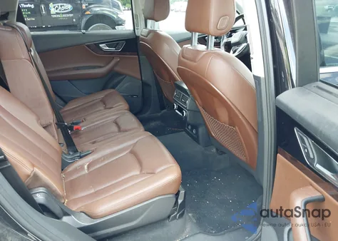 2018 Audi Q7 3.0T Premium из США, поврежденный, VIN WA1VAAF76JD021355